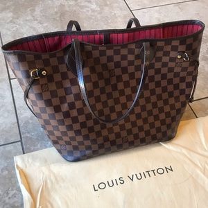 Louis Vuitton Neverful MM Damier Purse